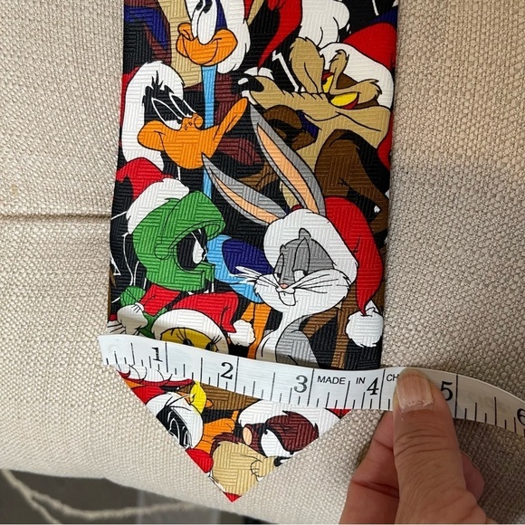 𝅺LOONEY TUNES Warner Bros TIE Tweety Tasmanian Devil friends Necktie Polyester - Picture 4 of 4